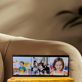 Frame for 3 Square Photo Magnets